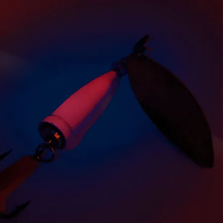 Blue Fox Super Vibrax Salmon UV Sukriukė, Nikelis/Rožinė, 33g, UV, #12161