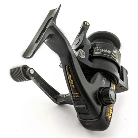 Abu Garcia Cardinal Black Max 63, juoda, 3 dydis, spininginė ritė #20154