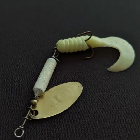 Yakima Bait Worden’s Original Rooster Tail, 7g, chartreuse, sukrė #20735