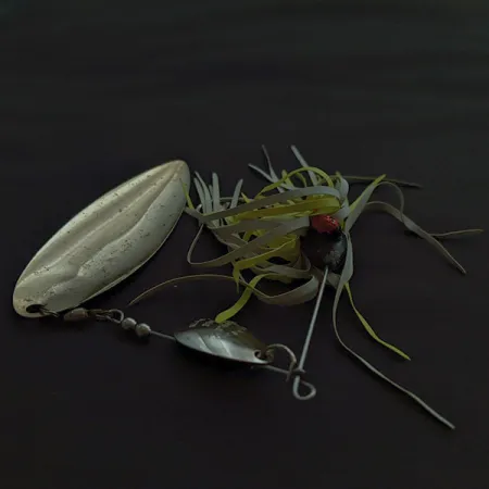 Bumble BEE Bumble BEE, 28g, aukso/nikelio spalva, spinnerbaitas #22653