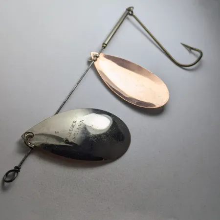 Pflueger Indiana, 14 g, nikelis/varis, dviguba sukrė #23235