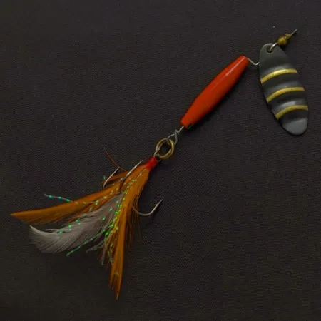 Worth #301, 9g, raudona/juoda/auksinė, sukriukė #24254