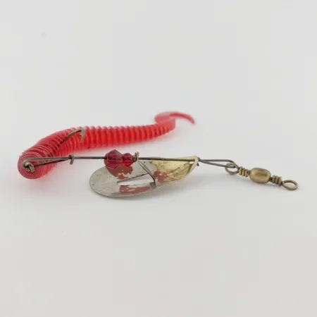 Pflueger June Bug №6, nikelis/raudona, 7 g, sukrės sistema #24396