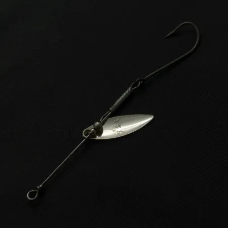Marathon Spinner Sukrikė, Nikelis, 1.5g, Gluosnio Lapelis, #24710