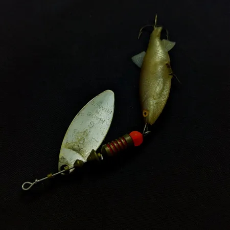 Mepps Aglia Long 2 Mino Sukrė, Rinbo, 9 g, Muštas Lapelis, #25195