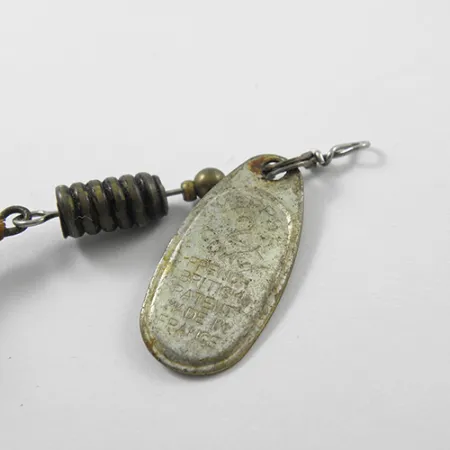 Mepps Comet 2 Sukrė, Sidabrinė, 4,5g, Geltonos plunksnos, #1846