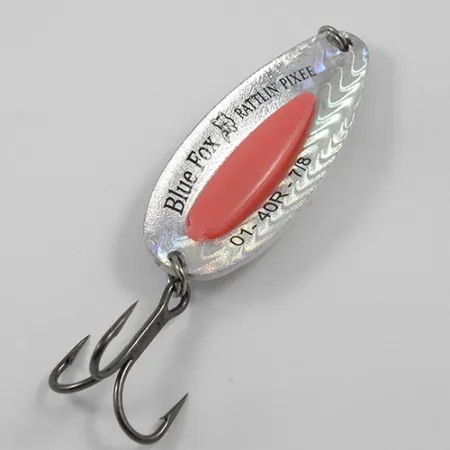 Blue Fox Rattlin Pixee Blizgė, Vaivorykštinis upėtakis, 24g, #1909