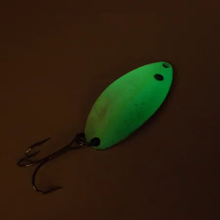 Acme Little Cleo Glow Blizgė, Nikelis/Balta/Glow, 11,5g, Glow, #2512