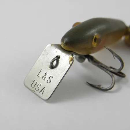L&S Bait MirrOlure Vobleris, Auksinė, 2g, Metalinis Liežuvėlis, #2747