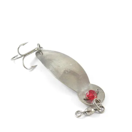 Lucky Strike One Eye Wiggler Blizgė, Nikelis/Raudona akis, 14g, #2761