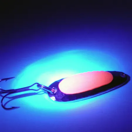 Blue Fox Pixee UV 3317 Vartiklė, Kaltas Nikelis, 4.5g, UV, #3317