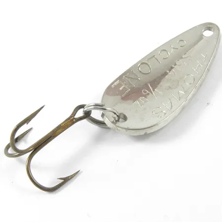 Thomas Cyclone Blizgė, Sidabras / Raudona, 4.3g, Žvynų Raštas, #3404