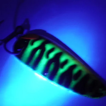 Boss Lures Boss Spoon UV Blizgė, Firetiger UV, 19g, JAV gamybos, #4071