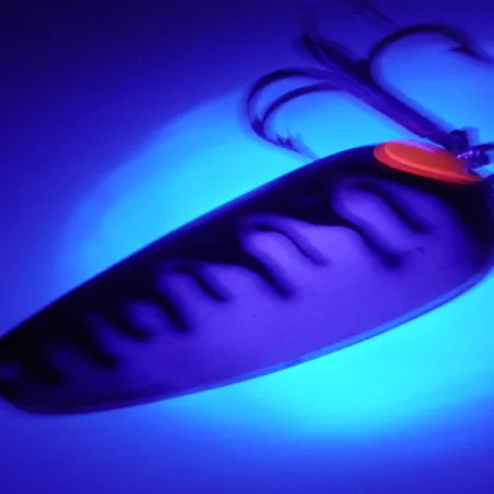 Boss Lures Boss Spoon UV Blizgė, Tiger UV, 19g, UV aktyvi, #4084