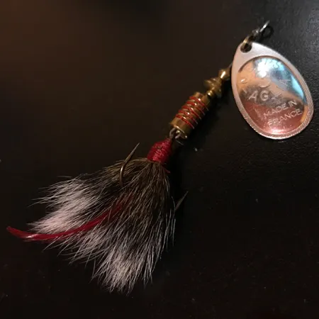 Mepps Aglia 3 dressed Sukriukė, Sidabras, 7.3g, Voverės uodega, #4146