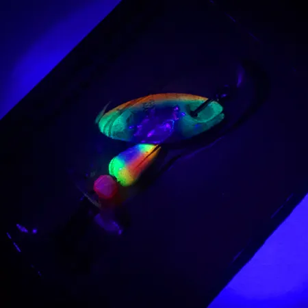 Panther Martin 2 Suktukė, Vaivorykštinis upėtakis, 2.5g, FishSeeUV, #4602