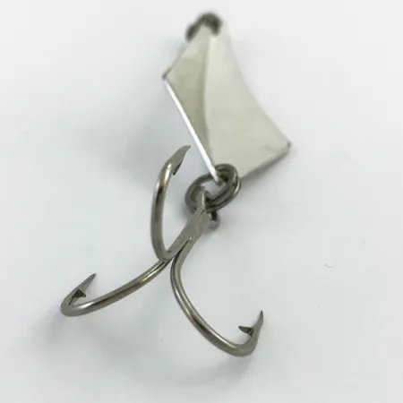 Rebel ArrowHead Blizgė, Sidabras, 17g, Briaunuota, #5480