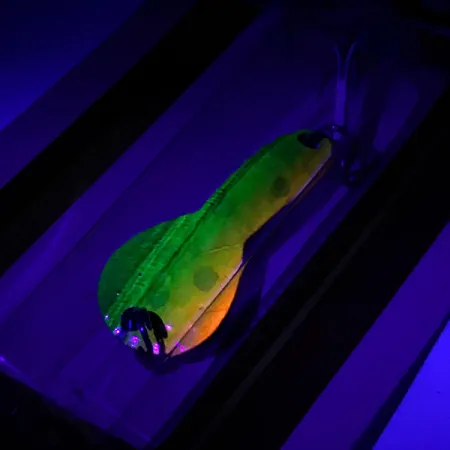 Luhr Jensen Loco 1UV Blizgė, Ešerys, 4g, UV danga, #5900