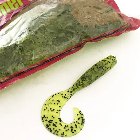 Chompers Single Tail Grub Masalas, Chartreuse Pepper, 7cm, 15vnt, #6681