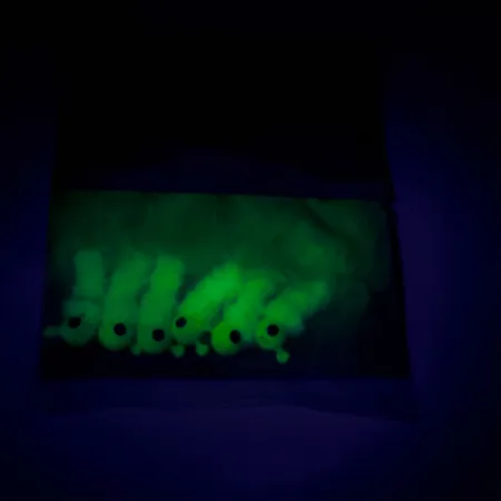 Mister Twister Pearlized Crappie Jigs, Geltona, 2,5g, Marabu, #7719