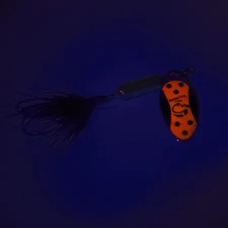 Worden’s Original Rooster Tail Sukriukė, Boružėlė, 2.6g, Plunksna, #8290