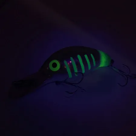 Yakima Bait Fatfish Masalas, Veidrodinis Sidabras/Žalia, 25g, Gylis 5m, #9193